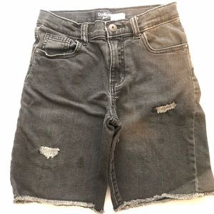 OshKosh black/grey Distressed denim boy shorts Size 8